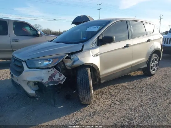 1FMCU0F7XJUB11540 2018 FORD ESCAPE - Image 2