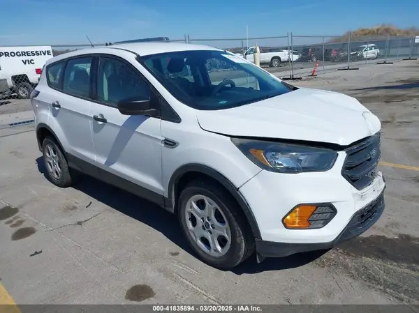 1FMCU0F7XJUB25129 2018 FORD ESCAPE - Image 1