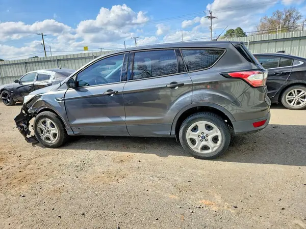 1FMCU0F7XJUB27074 2018 FORD ESCAPE - Image 2