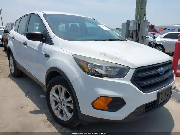 1FMCU0F7XJUB36437 2018 FORD ESCAPE - Image 1