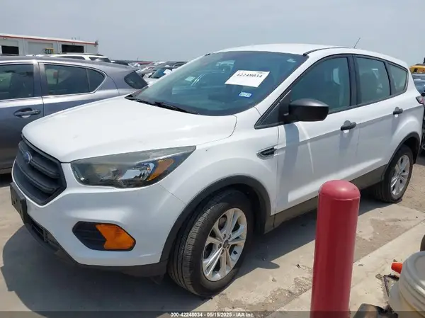 1FMCU0F7XJUB36437 2018 FORD ESCAPE - Image 2