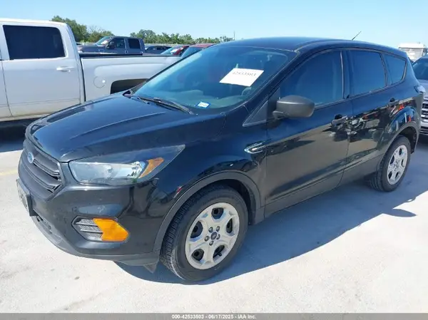 1FMCU0F7XJUB60382 2018 FORD ESCAPE - Image 2