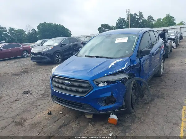 1FMCU0F7XJUB79370 2018 FORD ESCAPE - Image 2