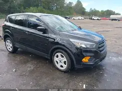 1FMCU0F7XJUC44752 2018 FORD ESCAPE
