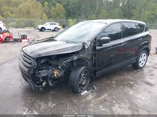 1FMCU0F7XJUC44752 2018 FORD ESCAPE - Image 2