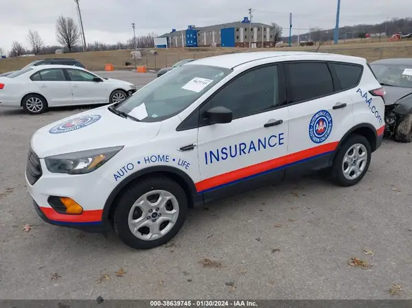 1FMCU0F7XJUC89920 2018 FORD ESCAPE - Image 2