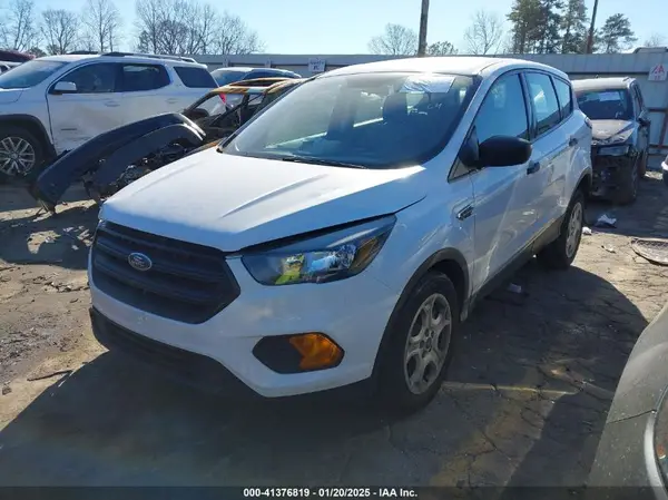 1FMCU0F7XJUD00026 2018 FORD ESCAPE - Image 2