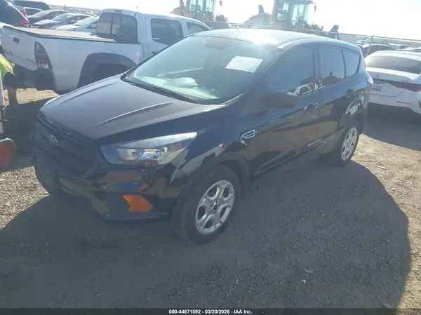 1FMCU0F7XJUD58492 2018 FORD ESCAPE - Image 2