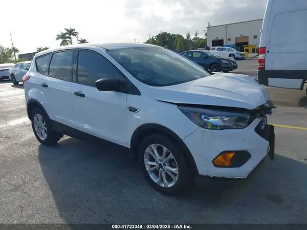 1FMCU0F7XKUA48053 2019 FORD ESCAPE - Image 1