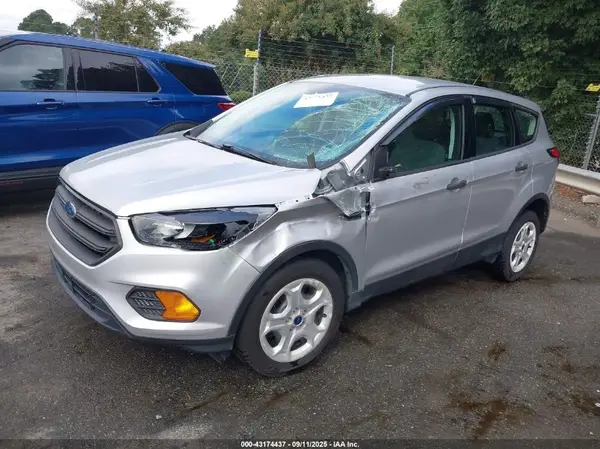 1FMCU0F7XKUB46421 2019 FORD ESCAPE - Image 2