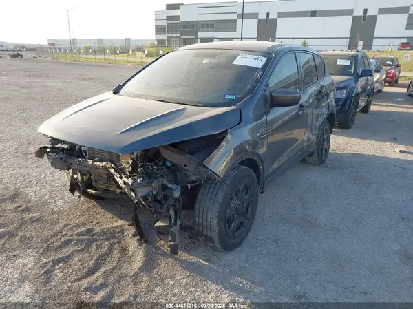 1FMCU0F7XKUB85767 2019 FORD ESCAPE - Image 2