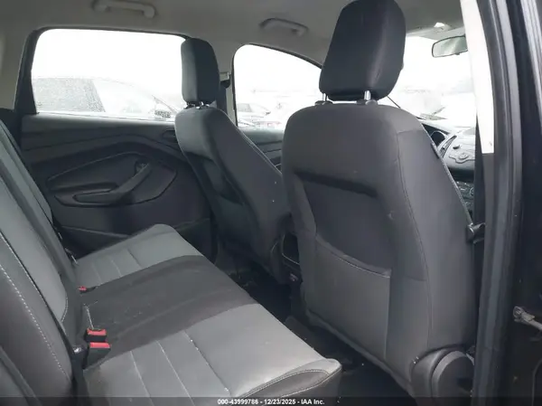 1FMCU0F7XKUC18590 2019 FORD ESCAPE - Image 8