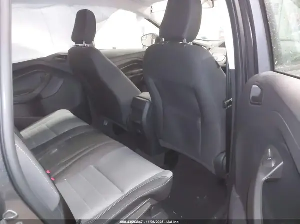 1FMCU0F7XKUC22297 2019 FORD ESCAPE - Image 8