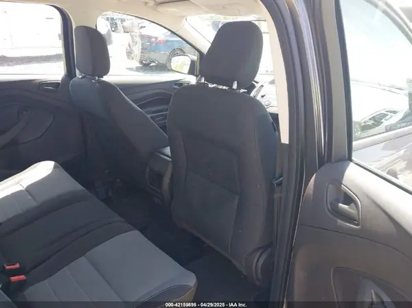 1FMCU0F7XKUC23627 2019 FORD ESCAPE - Image 8