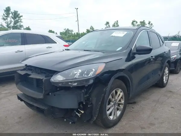 1FMCU0G60LUA83398 2020 FORD ESCAPE - Image 2