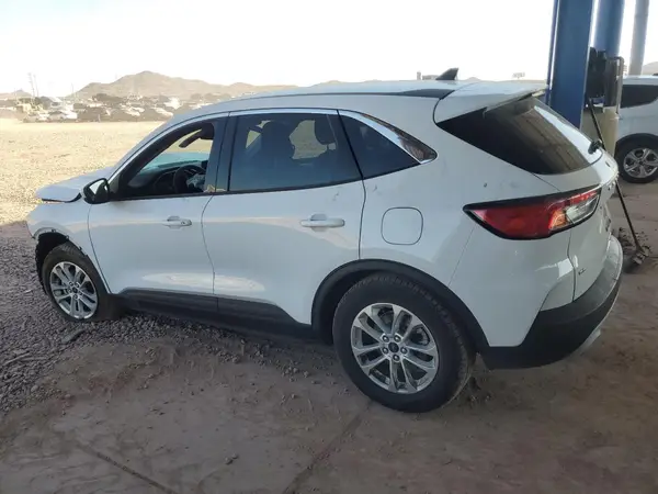1FMCU0G60LUB18523 2020 FORD ESCAPE - Image 2