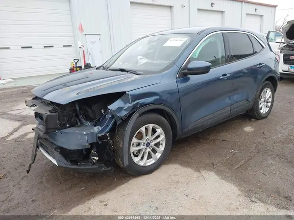 1FMCU0G60LUB78737 2020 FORD ESCAPE - Image 2
