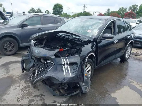 1FMCU0G60LUB92105 2020 FORD ESCAPE - Image 2