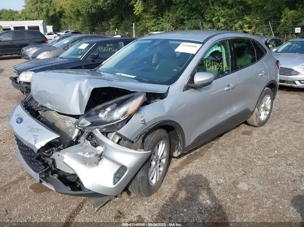 1FMCU0G60LUC59365 2020 FORD ESCAPE - Image 2