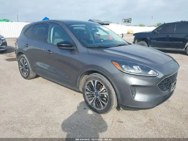 1FMCU0G60MUA32288 2021 FORD ESCAPE - Image 1