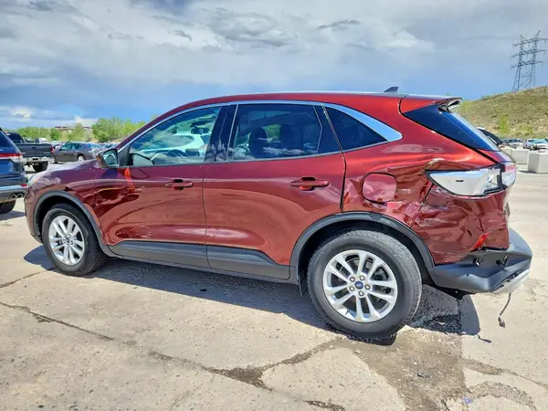 1FMCU0G60MUA67848 2021 FORD ESCAPE - Image 2