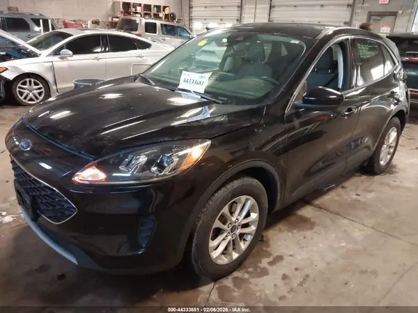 1FMCU0G60MUA78042 2021 FORD ESCAPE - Image 2