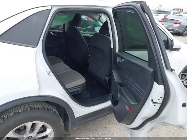 1FMCU0G60MUA90773 2021 FORD ESCAPE - Image 8