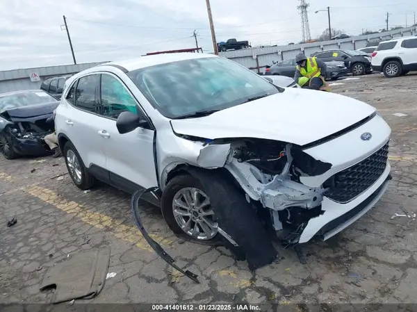 1FMCU0G60NUA46144 2022 FORD ESCAPE - Image 1