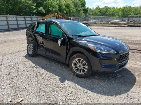 1FMCU0G60NUA99216 2022 FORD ESCAPE - Image 1
