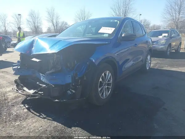 1FMCU0G60NUB41383 2022 FORD ESCAPE - Image 2