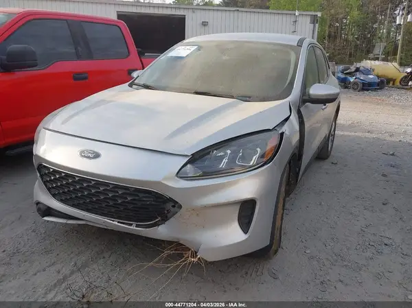 1FMCU0G61LUA82227 2020 FORD ESCAPE - Image 2