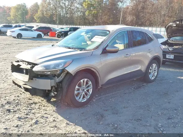 1FMCU0G61LUA92398 2020 FORD ESCAPE - Image 2