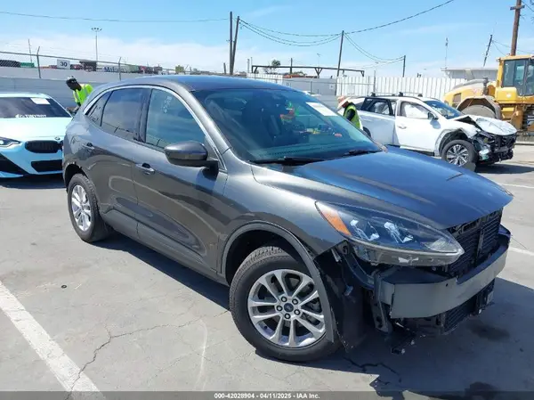 1FMCU0G61LUB70968 2020 FORD ESCAPE - Image 1