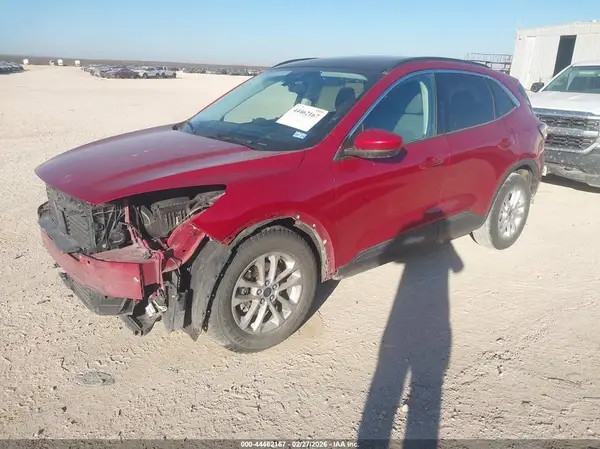 1FMCU0G61MUA45647 2021 FORD ESCAPE - Image 2