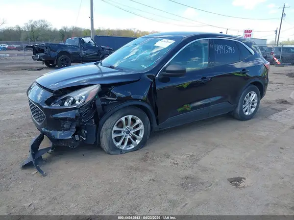 1FMCU0G61NUA22032 2022 FORD ESCAPE - Image 2
