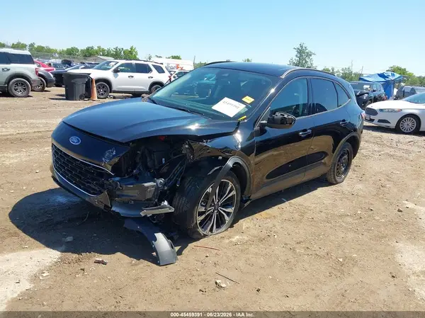 1FMCU0G61NUA27926 2022 FORD ESCAPE - Image 2
