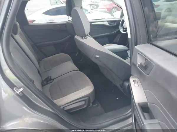 1FMCU0G61NUA48114 2022 FORD ESCAPE - Image 8