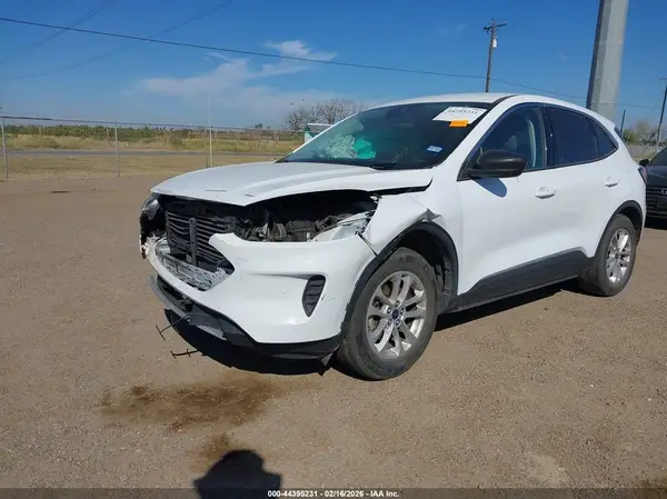 1FMCU0G61NUA49019 2022 FORD ESCAPE - Image 2