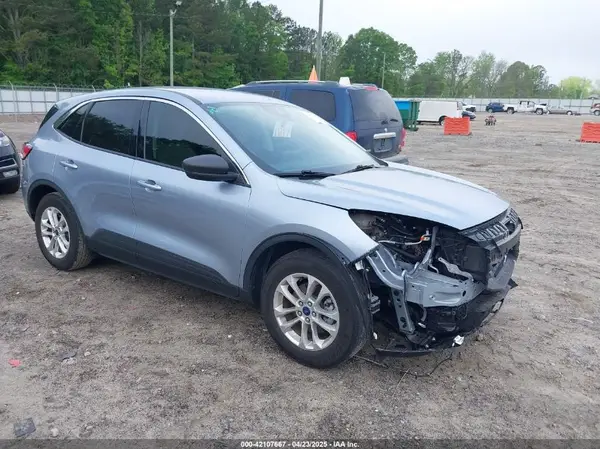 1FMCU0G61NUB15746 2022 FORD ESCAPE - Image 1