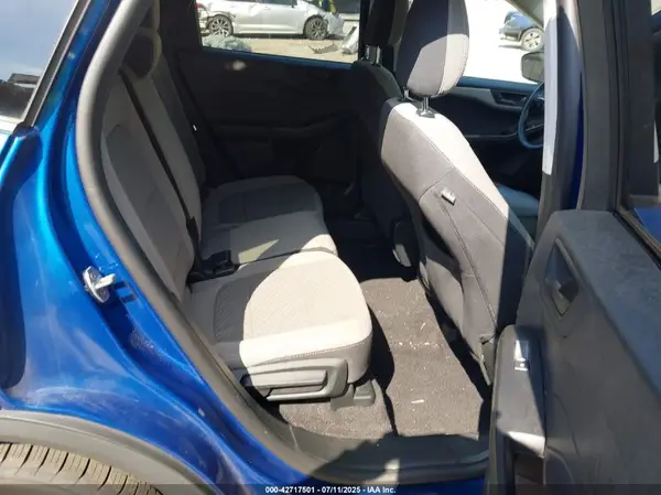 1FMCU0G61NUB22079 2022 FORD ESCAPE - Image 8