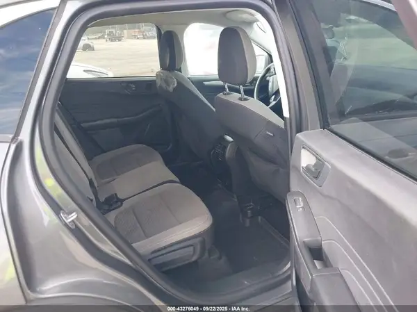 1FMCU0G61NUB43661 2022 FORD ESCAPE - Image 8