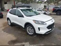 1FMCU0G61NUB60685 2022 FORD ESCAPE