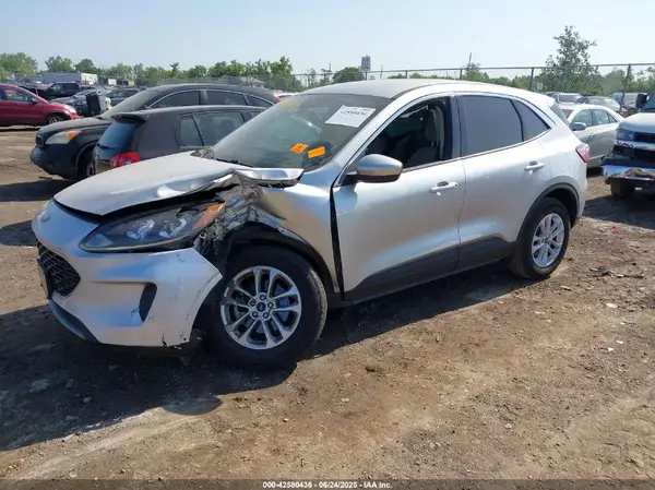 1FMCU0G62LUB83132 2020 FORD ESCAPE - Image 2