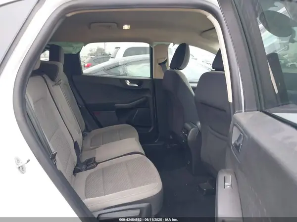 1FMCU0G62LUC72330 2020 FORD ESCAPE - Image 8