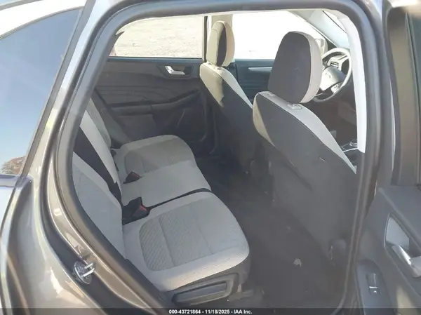 1FMCU0G62MUA75918 2021 FORD ESCAPE - Image 8