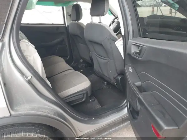 1FMCU0G62NUA25554 2022 FORD ESCAPE - Image 8