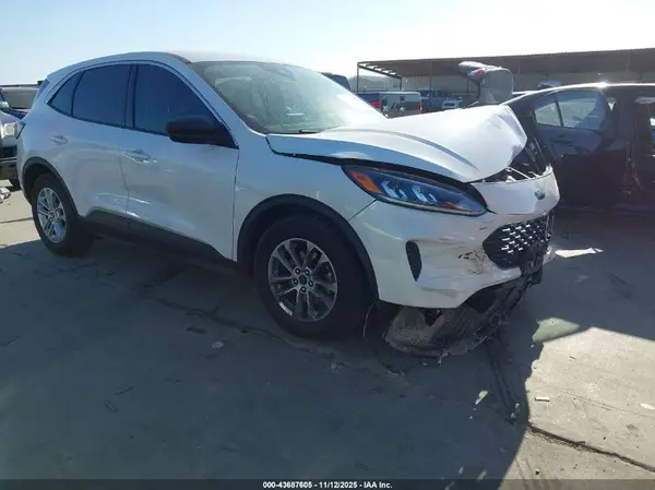 1FMCU0G62NUA85964 2022 FORD ESCAPE - Image 1