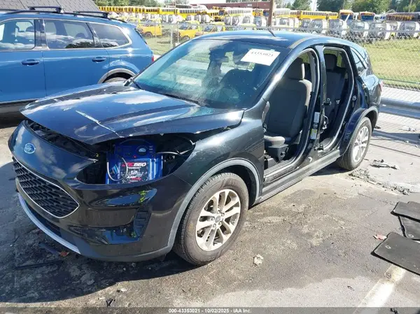 1FMCU0G63LUA92029 2020 FORD ESCAPE - Image 2