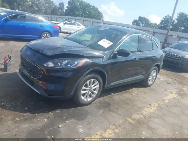 1FMCU0G63LUA92256 2020 FORD ESCAPE - Image 2