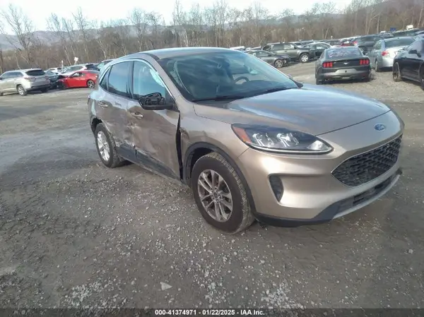 1FMCU0G63LUB13154 2020 FORD ESCAPE - Image 1